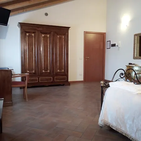 Country house Bb Mambrotta *